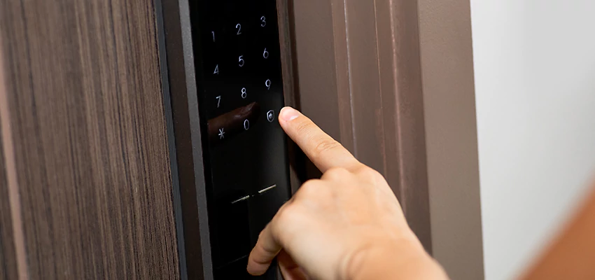 Smart Electric Locks Replacement Services in Stanton, CA